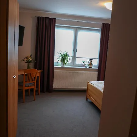 فندق Gaestehaus Kickert *