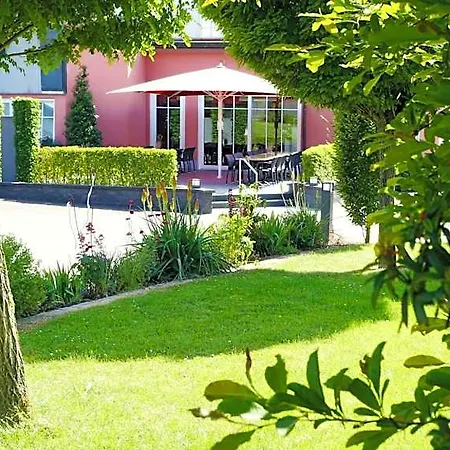 Hotel Gaestehaus Kickert Mettendorf
